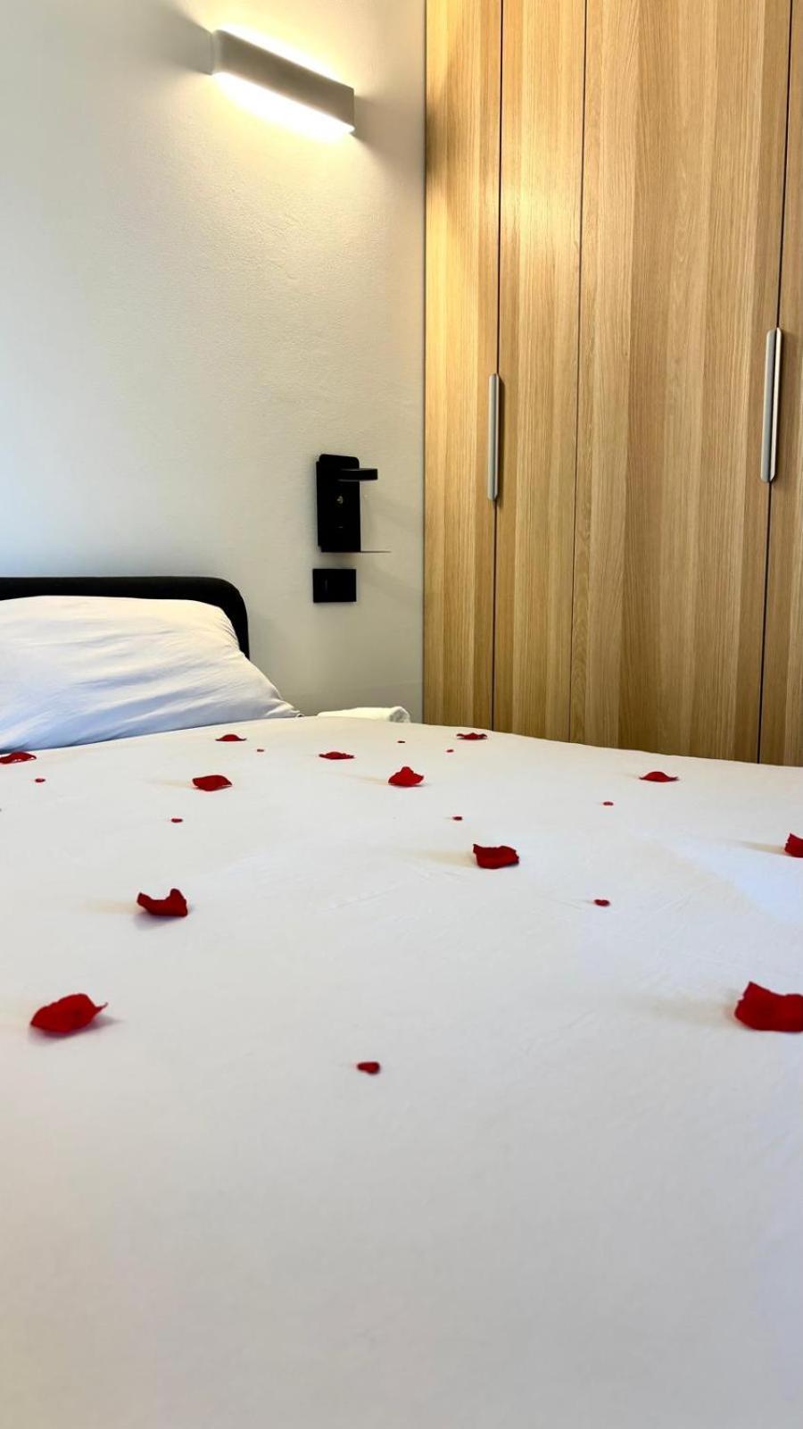 La Casa Di Cesare Hotel Rogno Cameră foto